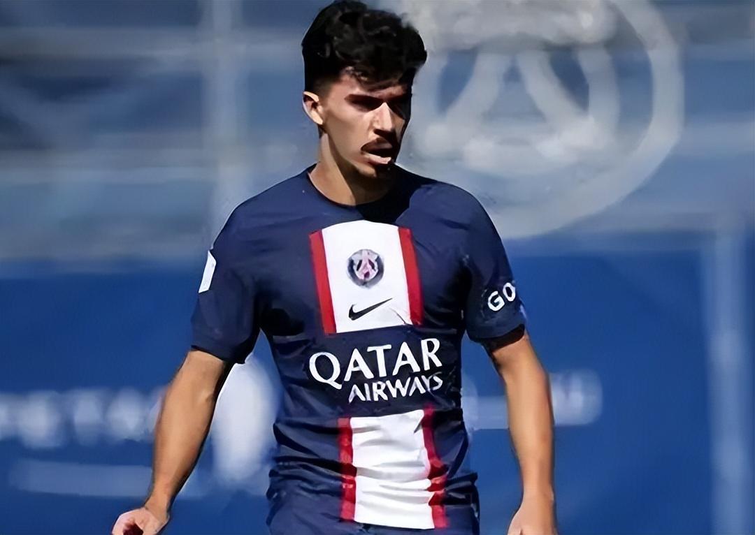 雷霆的亚历 雷霆的亚历