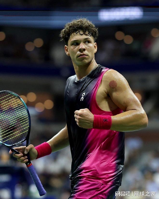 校和俱乐部 校和俱乐部