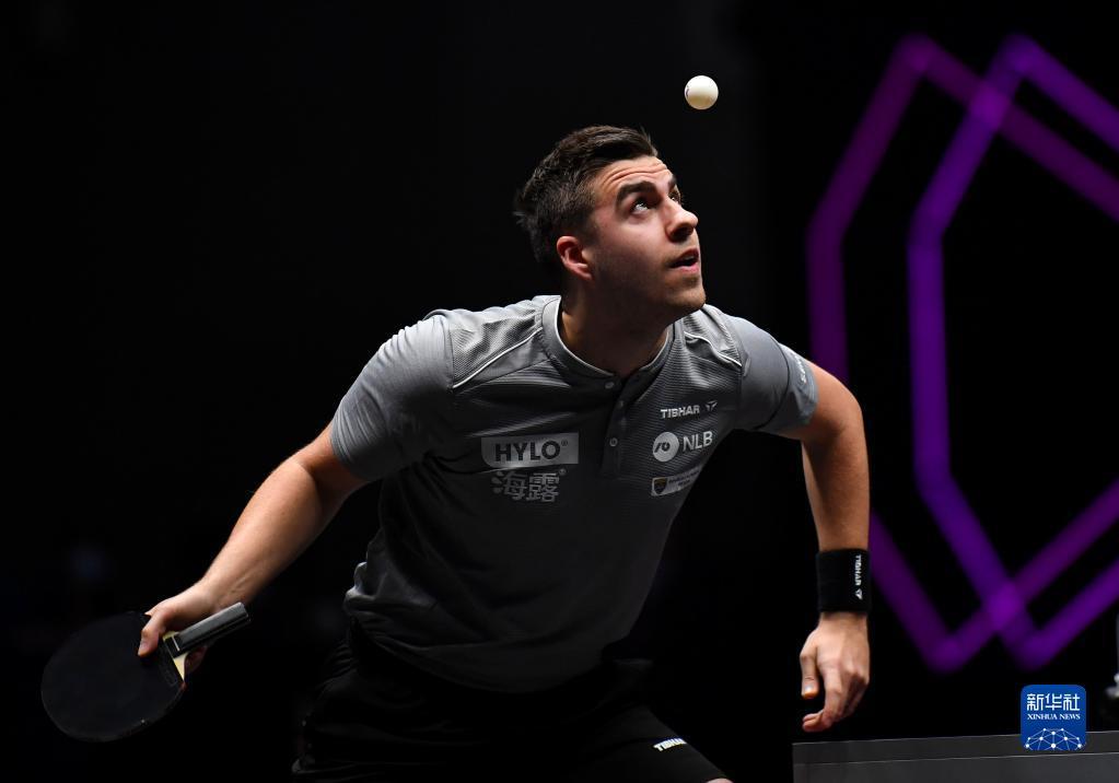 00万美元 00万美元