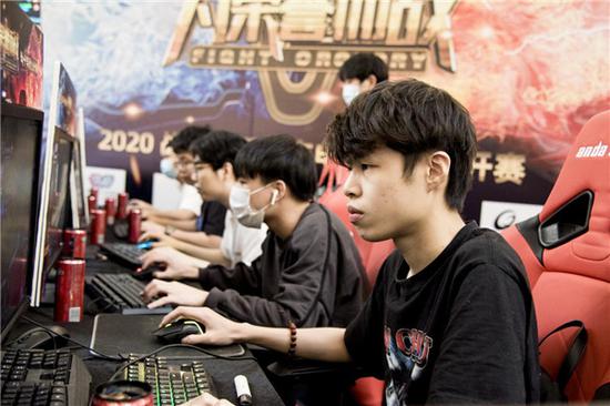 三银一铜的 三银一铜的